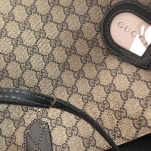 100% authentic Reversible Gucci tote leather